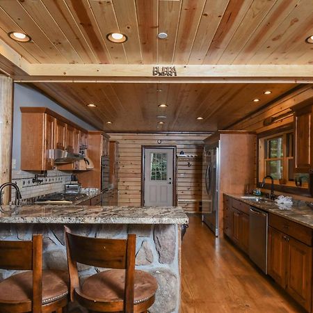 فيلا Oaklandفي Hemlock Hideaway المظهر الخارجي الصورة