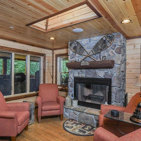 فيلا Oaklandفي Hemlock Hideaway المظهر الخارجي الصورة