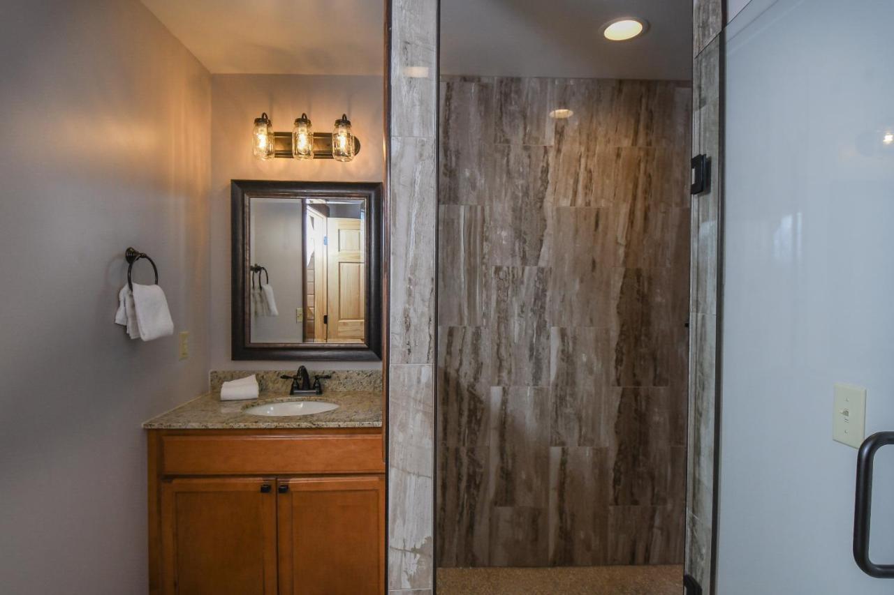 فيلا Oaklandفي Hemlock Hideaway المظهر الخارجي الصورة